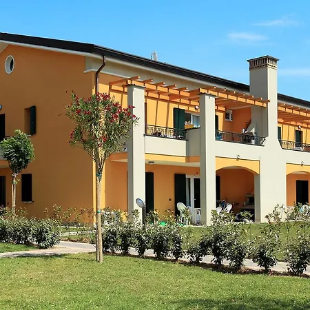 Villaggio Le Frassinelle 441s * دونا فيردي